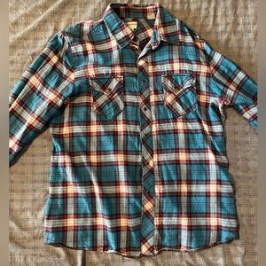 Plaid Energie Button Up - Snap Buttons - Large - GUC